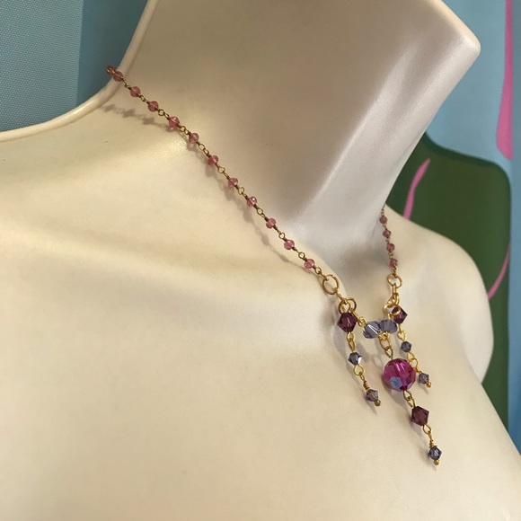 Royal - Picture 2 of 8